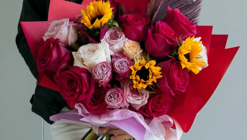 How to Choose the Perfect Birthday Flower Arrangement in HK